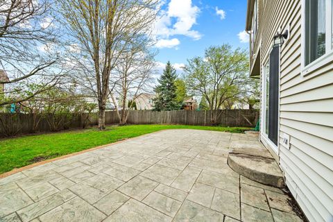 Tiny photo for 9 Lilac Court, Bolingbrook, IL 60490 (MLS # 12620639)