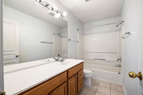 Tiny photo for 9 Lilac Court, Bolingbrook, IL 60490 (MLS # 12620639)