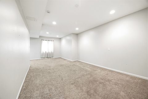 Tiny photo for 9 Lilac Court, Bolingbrook, IL 60490 (MLS # 12620639)