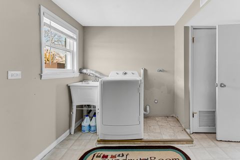 Tiny photo for 6200 Rob Roy Drive, Oak Forest, IL 60452 (MLS # 12570176)