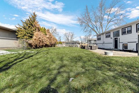 Tiny photo for 6200 Rob Roy Drive, Oak Forest, IL 60452 (MLS # 12570176)