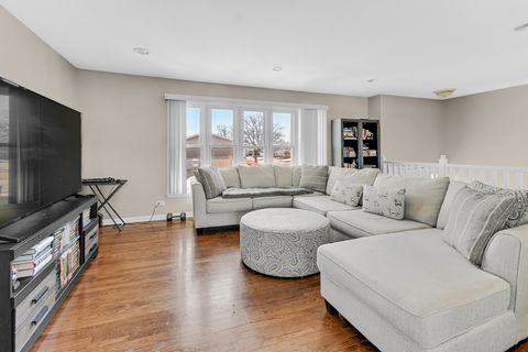 Tiny photo for 6200 Rob Roy Drive, Oak Forest, IL 60452 (MLS # 12570176)