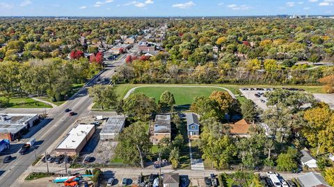 Tiny photo for 1311 Mcdaniel Avenue #C, Evanston, IL 60201 (MLS # 12507069)