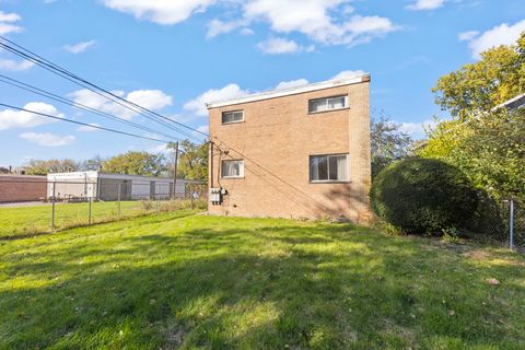 Tiny photo for 1311 Mcdaniel Avenue #C, Evanston, IL 60201 (MLS # 12507069)