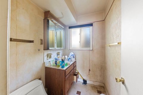 Tiny photo for 1311 Mcdaniel Avenue #C, Evanston, IL 60201 (MLS # 12507069)