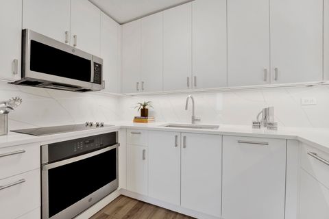 Tiny photo for 340 W Diversey Parkway #1216, Chicago, IL 60657 (MLS # 12467188)