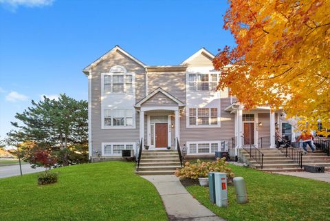 Photo of 2950 Shelly Lane #2950, Aurora, IL 60504 (MLS # 12502333)