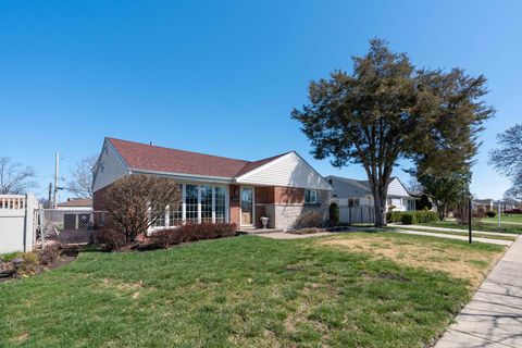 Tiny photo for 7528 Churchill Street, Morton Grove, IL 60053 (MLS # 12615379)