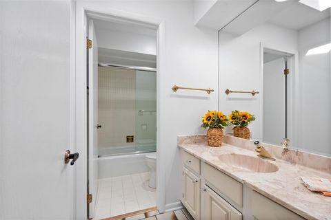 Tiny photo for 2378 Salceda Drive, Northbrook, IL 60062 (MLS # 12468903)