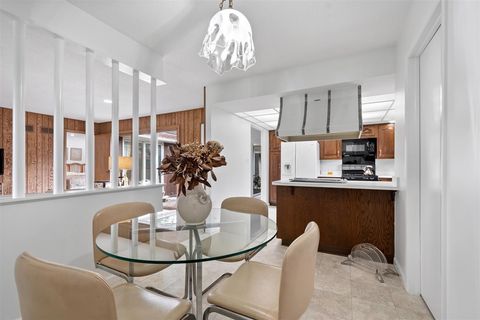Tiny photo for 2378 Salceda Drive, Northbrook, IL 60062 (MLS # 12468903)