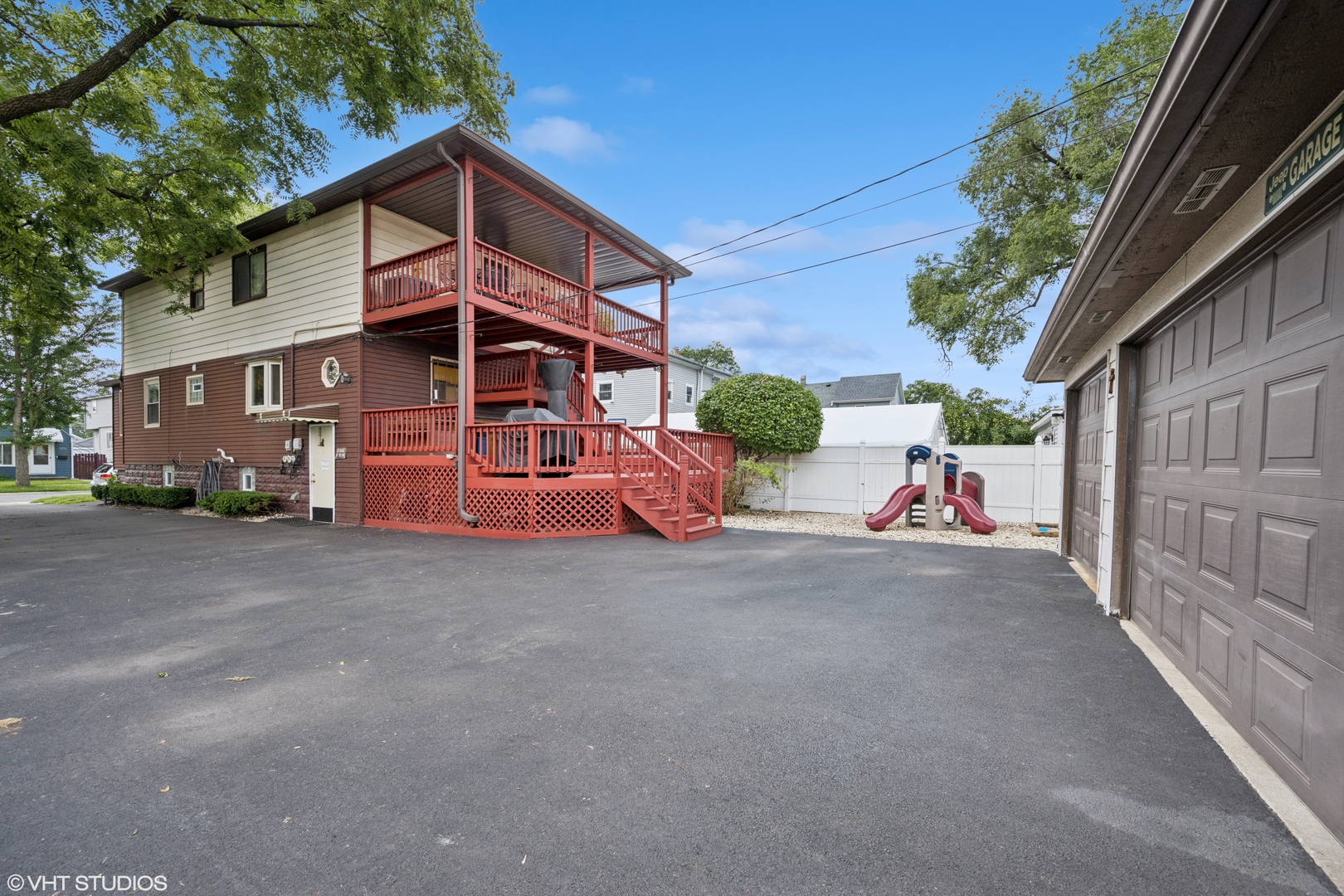 8124 44th Street