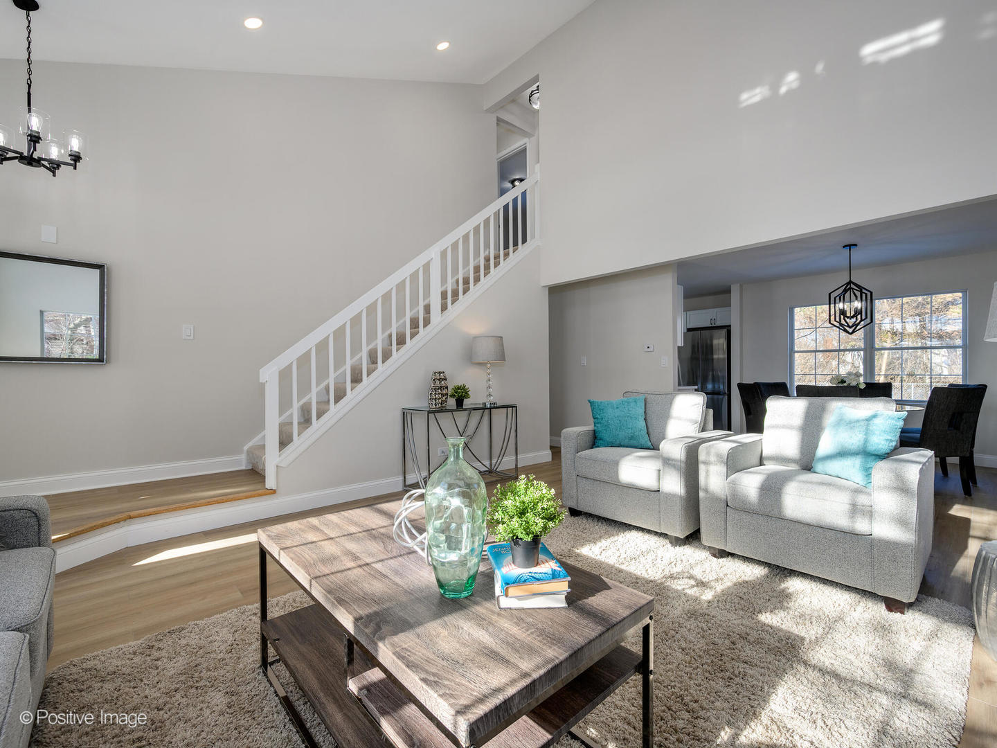 1100 N Warwick Circle