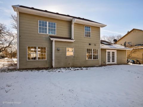 Tiny photo for 1100 N Warwick Circle, Hoffman Estates, IL 60169 (MLS # 12543963)
