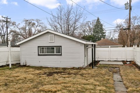 Tiny photo for 15332 Dante Avenue, Dolton, IL 60419 (MLS # 12584015)