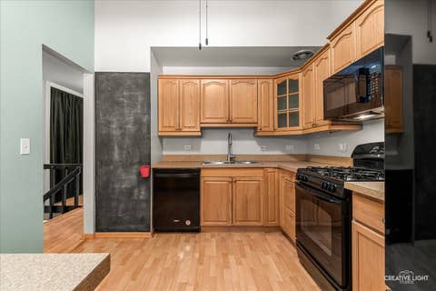 Tiny photo for 29W365 Thornwood Lane #365, Warrenville, IL 60555 (MLS # 12684125)