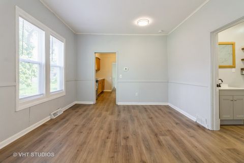 Tiny photo for 92 W 37th Street, Steger, IL 60475 (MLS # 12535991)