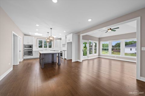 Tiny photo for 483 Deerfield Drive, Oswego, IL 60543 (MLS # 12655786)