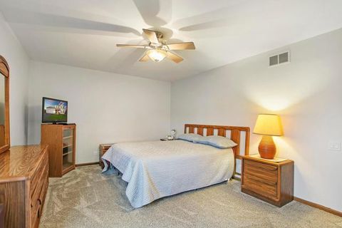 Tiny photo for 962 Annadale Drive, Elgin, IL 60123 (MLS # 12508586)