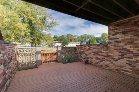 Tiny photo for 2202 E Lincoln Street #7, Bloomington, IL 61701 (MLS # 12483297)