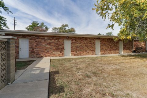 Tiny photo for 2202 E Lincoln Street #7, Bloomington, IL 61701 (MLS # 12483297)