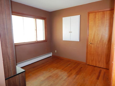 Tiny photo for 1118 N 13TH Street, Clinton, IA 52732 (MLS # 12629506)