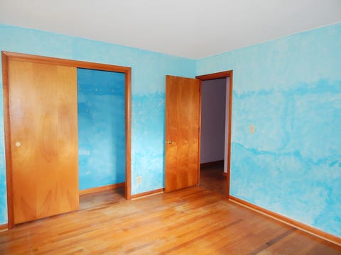 Tiny photo for 1118 N 13TH Street, Clinton, IA 52732 (MLS # 12629506)