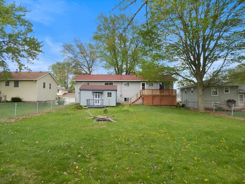 Tiny photo for 1118 N 13TH Street, Clinton, IA 52732 (MLS # 12629506)