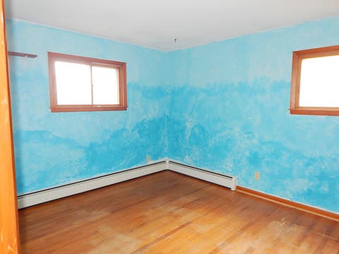 Tiny photo for 1118 N 13TH Street, Clinton, IA 52732 (MLS # 12629506)