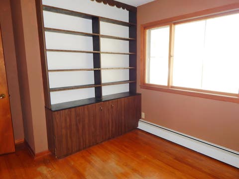 Tiny photo for 1118 N 13TH Street, Clinton, IA 52732 (MLS # 12629506)