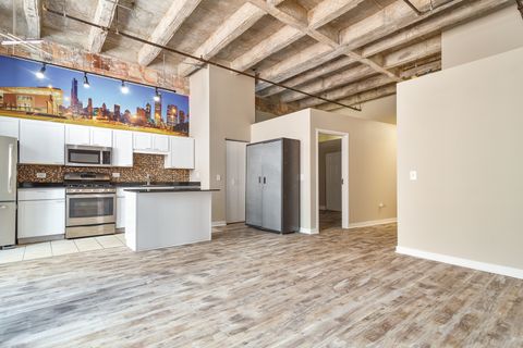 Tiny photo for 20 N State Street #807, Chicago, IL 60602 (MLS # 12458635)