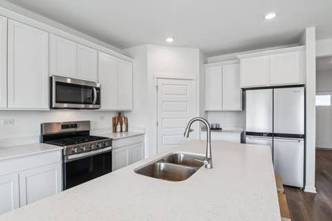 Tiny photo for 14719 S Parkview Drive, Plainfield, IL 60544 (MLS # 12711180)