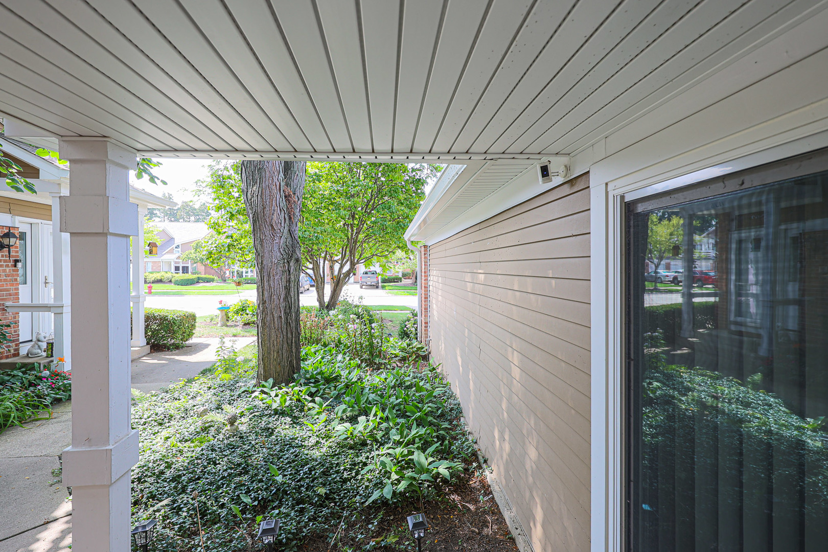 1138 COURTLAND Drive 14E
