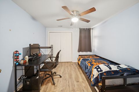 Tiny photo for 6337 Roosevelt Road #308, Berwyn, IL 60402 (MLS # 12347744)