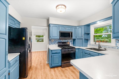 Tiny photo for 932 Longmeadow Drive, Geneva, IL 60134 (MLS # 12735351)
