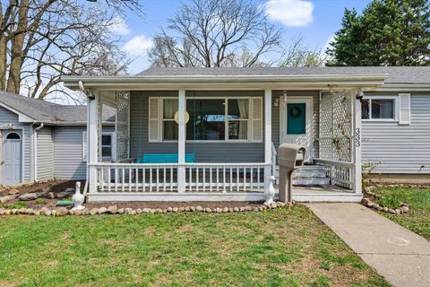 Tiny photo for 333 W Pine Street, Paxton, IL 60957 (MLS # 12615353)