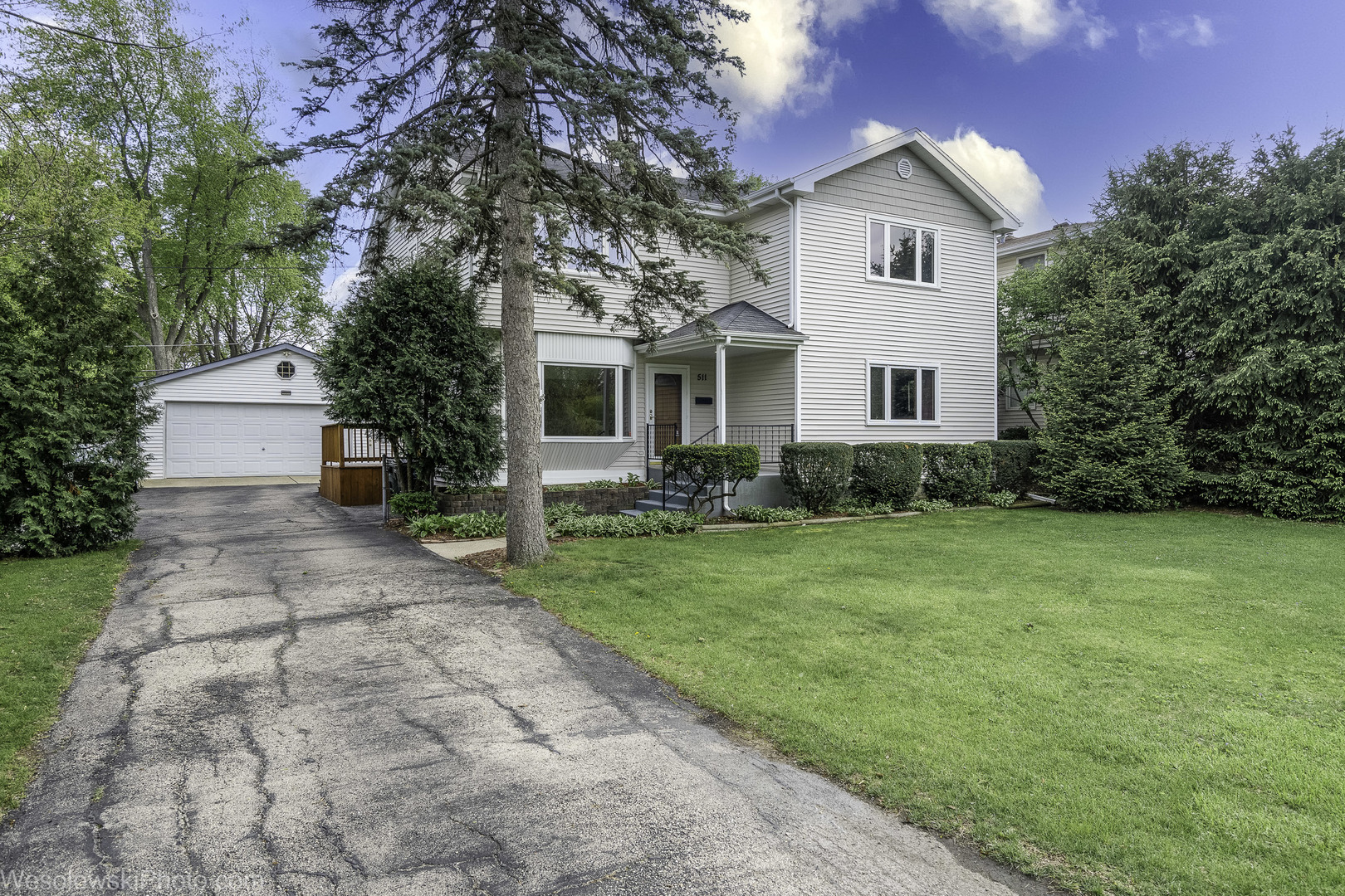 511 W Palatine Road
