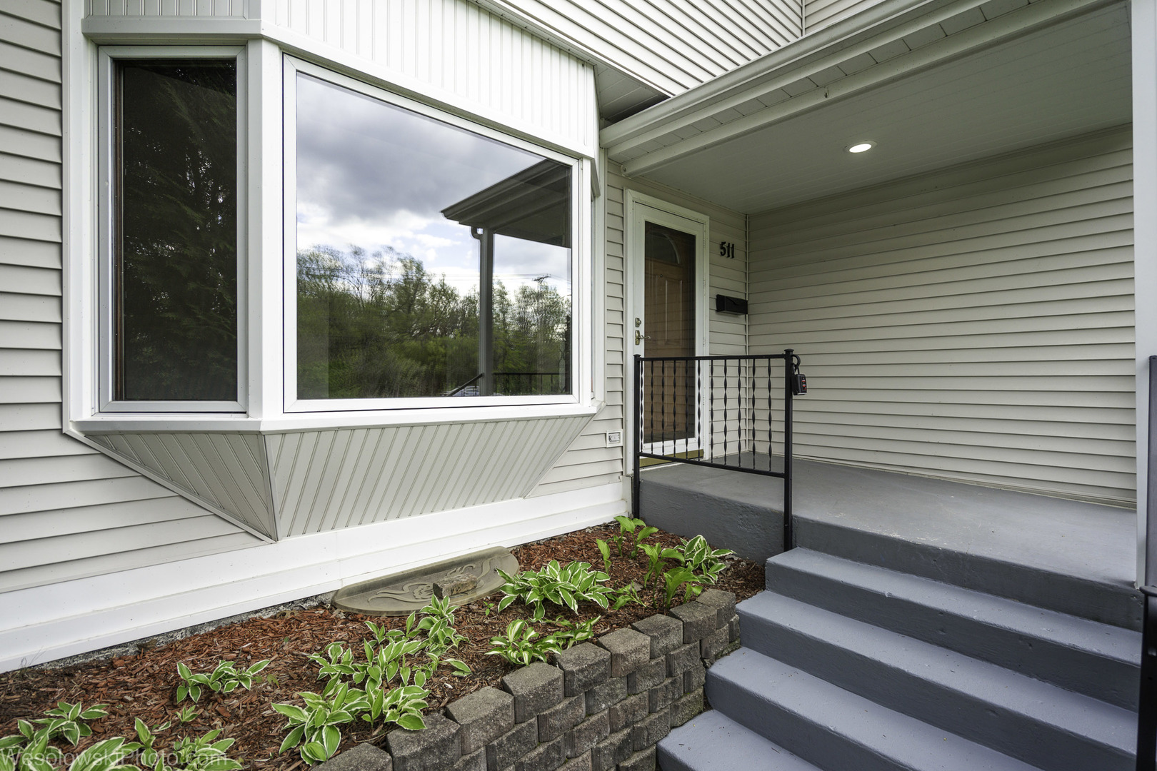 511 W Palatine Road