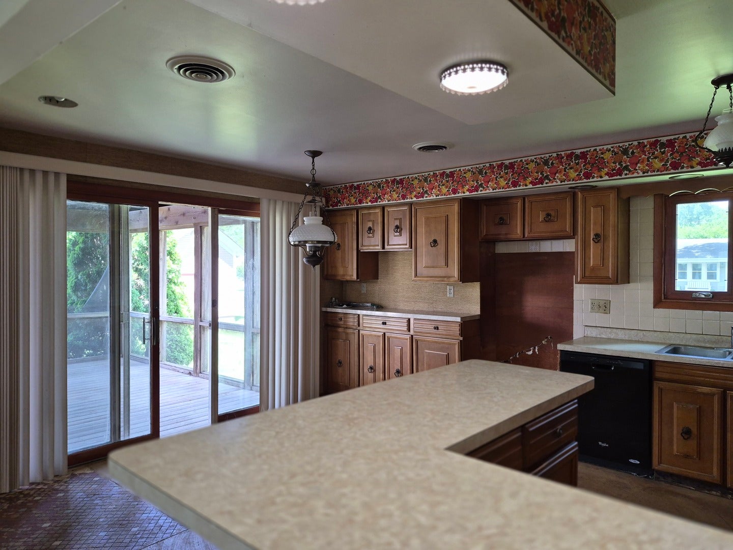 304 N Central Avenue