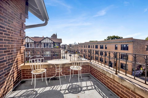 Tiny photo for 2118 W North Avenue #3S, Chicago, IL 60647 (MLS # 12721920)