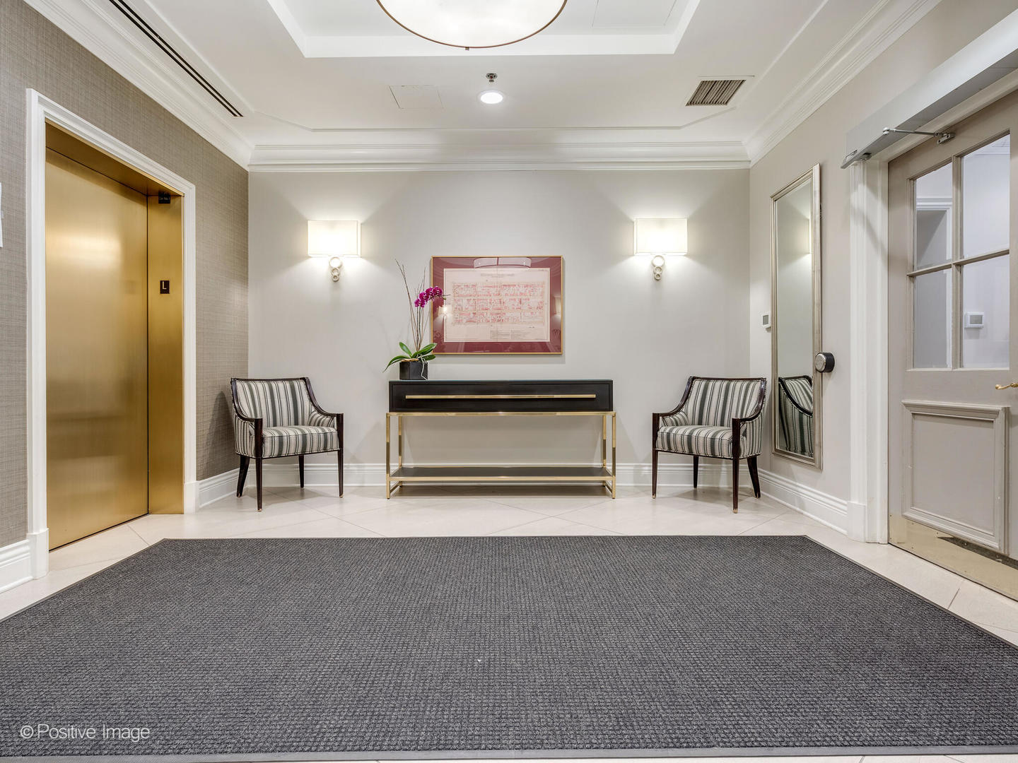 1250 N Dearborn Street 21E