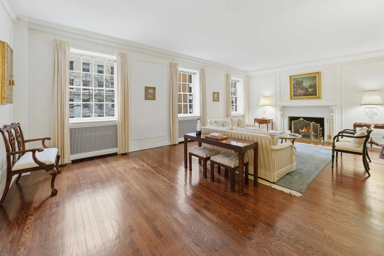 232 E Walton Place 3E