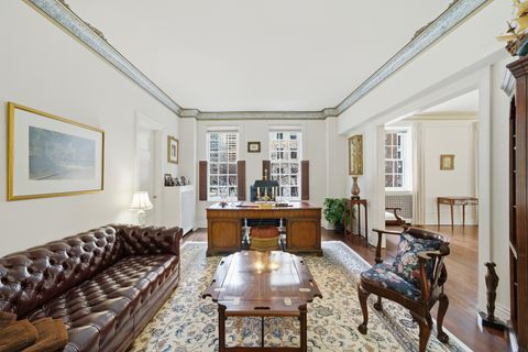 Tiny photo for 232 E Walton Place #3E, Chicago, IL 60611 (MLS # 12624126)