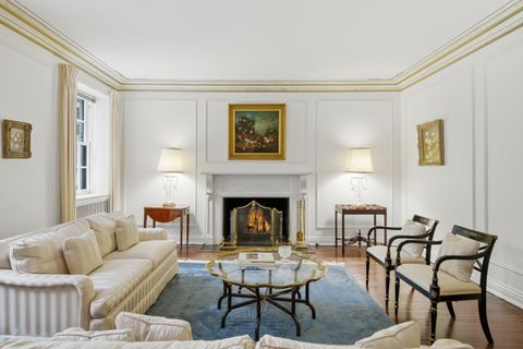 Tiny photo for 232 E Walton Place #3E, Chicago, IL 60611 (MLS # 12624126)