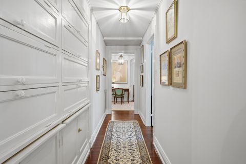 Tiny photo for 232 E Walton Place #3E, Chicago, IL 60611 (MLS # 12624126)