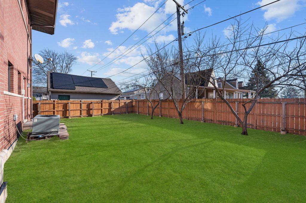 listing image 71
