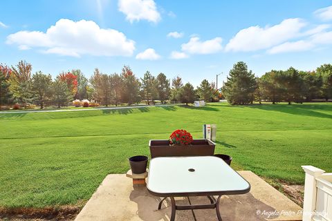 Tiny photo for 2810 Cattail Court #B, Wauconda, IL 60084 (MLS # 12484490)