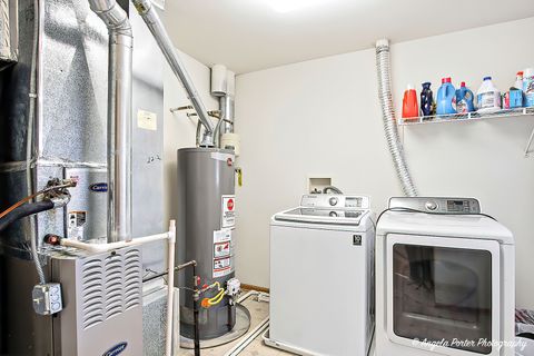 Tiny photo for 2810 Cattail Court #B, Wauconda, IL 60084 (MLS # 12484490)