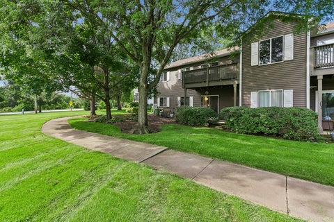 Tiny photo for 83 Midhurst Court #102A, Naperville, IL 60565 (MLS # 12733456)