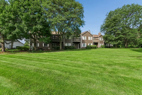 Tiny photo for 83 Midhurst Court #102A, Naperville, IL 60565 (MLS # 12733456)