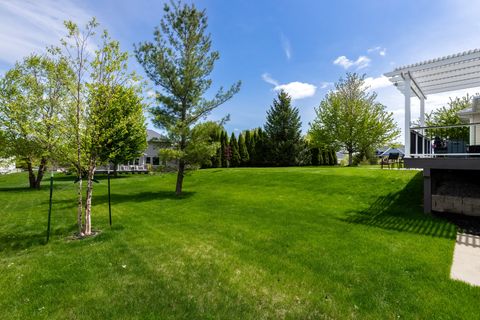Tiny photo for 6309 Forest Road, Davenport, IA 52807 (MLS # 12632903)